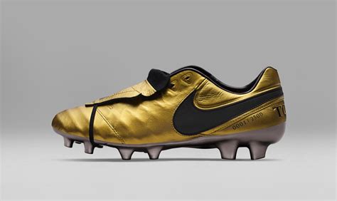 nike gouden voetbalschoenen|nike herenschoenen.